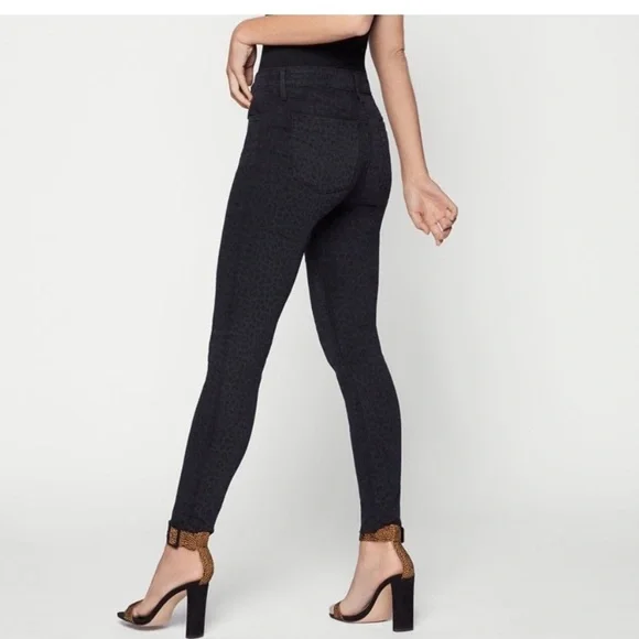 BCBG Generation - Leopard Print Skinny Jeans - size 26 - Picture 3 of 5